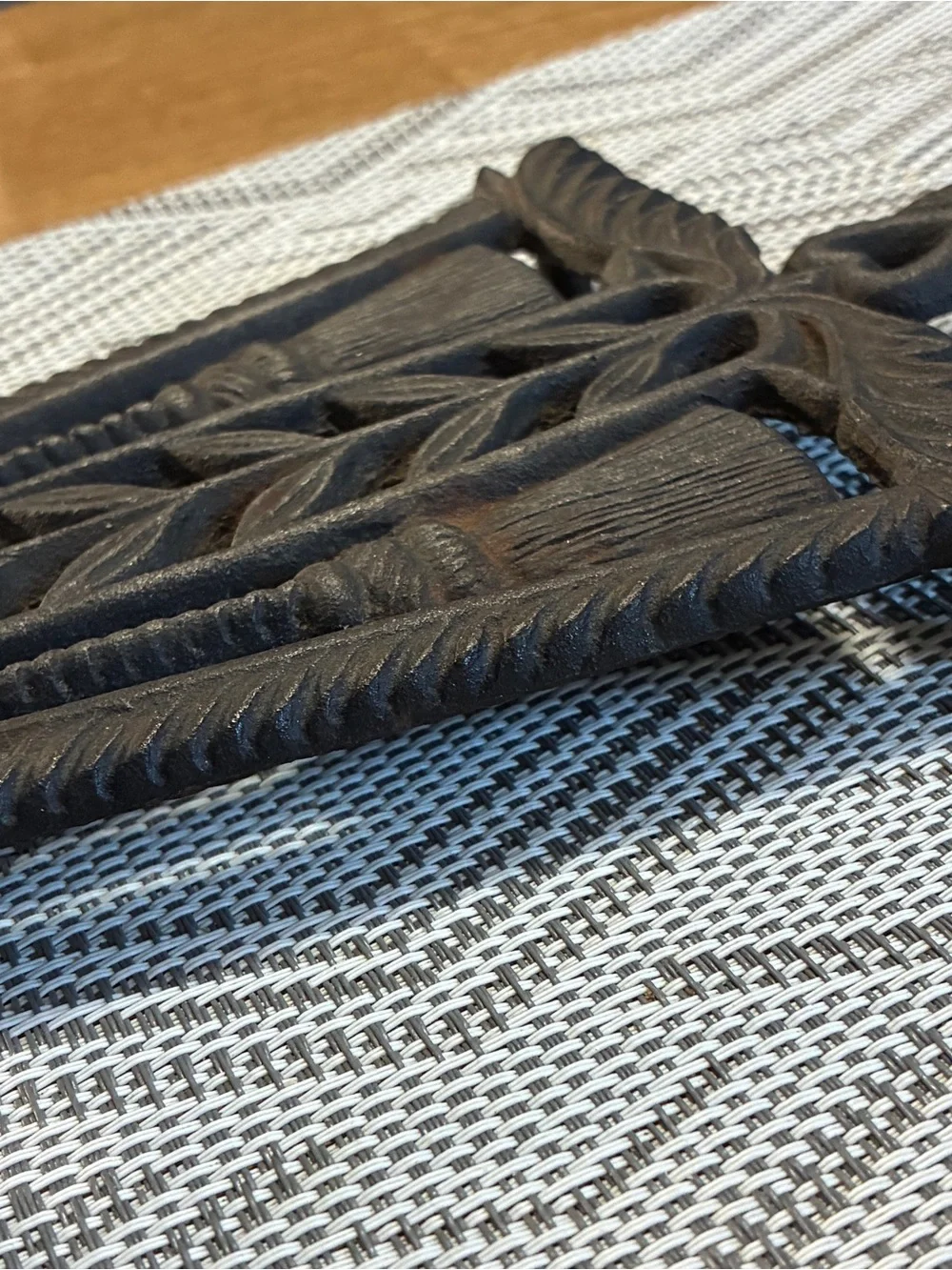 Cast Iron Trivet 1950/51 Grain & Tassel T-6 10 Broom Design